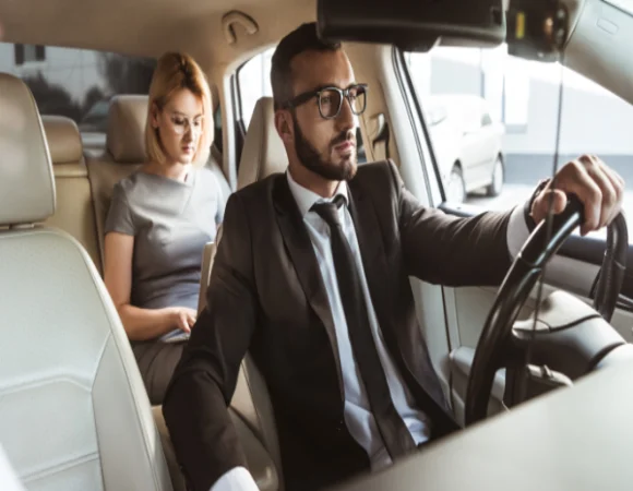 Hurghada Airport Transfer – 5 Reasons to Enjoy a Fast and Comfortable Ride