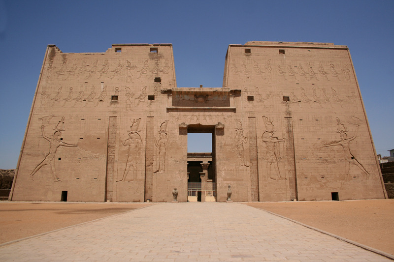aswan to luxor private tour